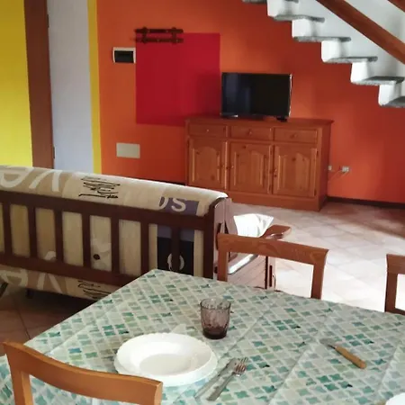 Casa Maria Dom wakacyjny Pettenasco