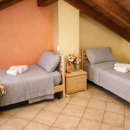 Casa Maria Dom wakacyjny Pettenasco